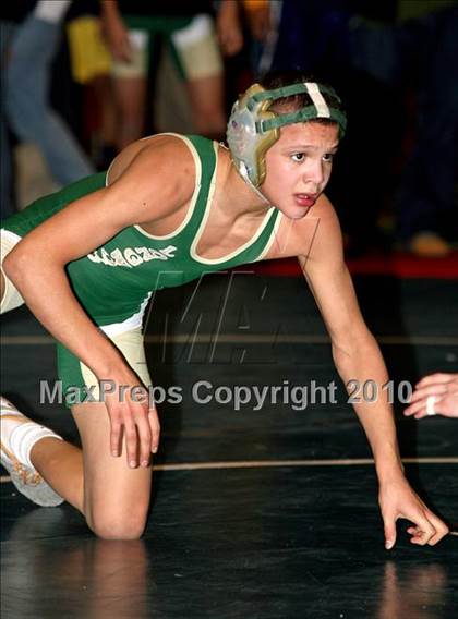 Thumbnail 1 in NYSPHSAA Section XI Championships (Semifinals) photogallery.