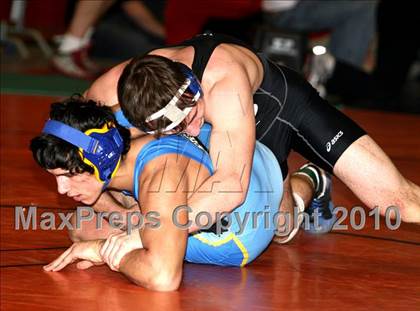 Thumbnail 1 in NYSPHSAA Section XI Championships (Semifinals) photogallery.