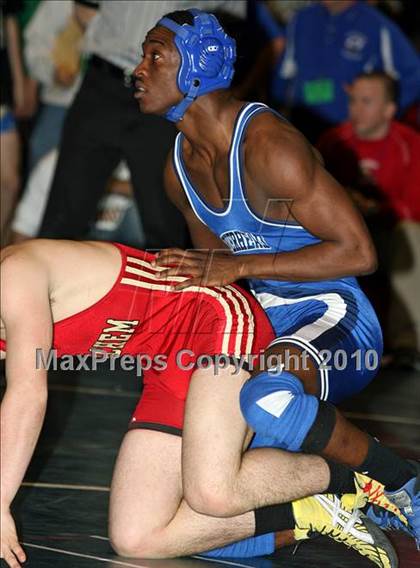 Thumbnail 2 in NYSPHSAA Section XI Championships (Semifinals) photogallery.