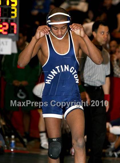 Thumbnail 2 in NYSPHSAA Section XI Championships (Semifinals) photogallery.