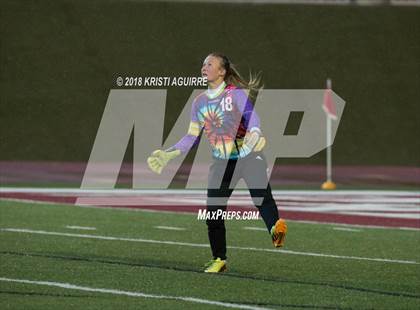 Thumbnail 2 in St. Margaret's vs. Paloma Valley (CIF SS D4 Semifinal) photogallery.