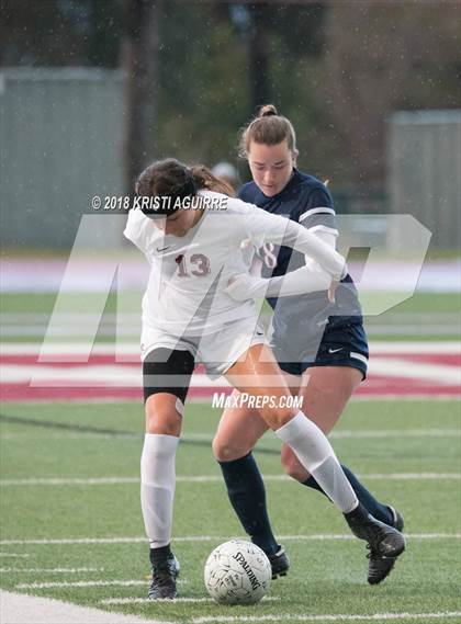 Thumbnail 3 in St. Margaret's vs. Paloma Valley (CIF SS D4 Semifinal) photogallery.