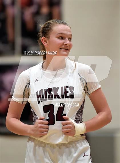 Thumbnail 2 in Dobson vs Hamilton (AIA 6A Semifinal) photogallery.