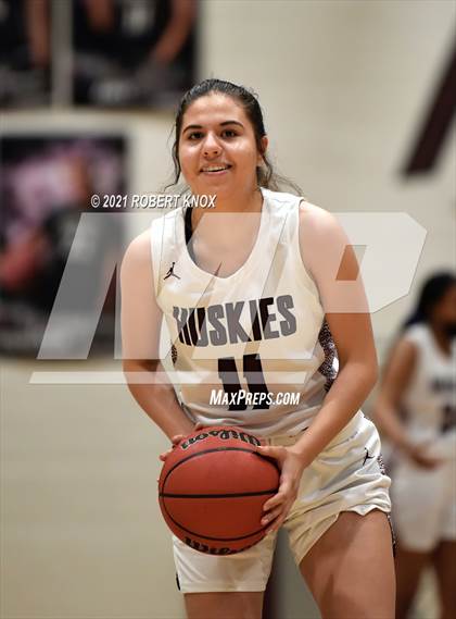 Thumbnail 2 in Dobson vs Hamilton (AIA 6A Semifinal) photogallery.