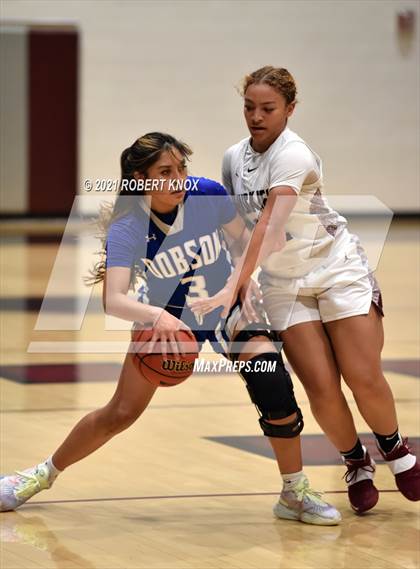 Thumbnail 2 in Dobson vs Hamilton (AIA 6A Semifinal) photogallery.