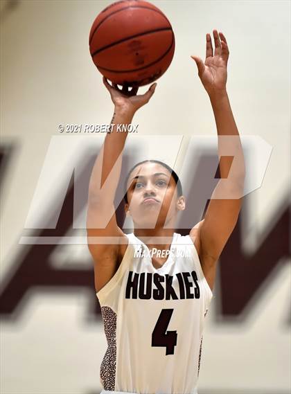 Thumbnail 1 in Dobson vs Hamilton (AIA 6A Semifinal) photogallery.