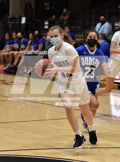 Thumbnail 3 in Dobson vs Hamilton (AIA 6A Semifinal) photogallery.