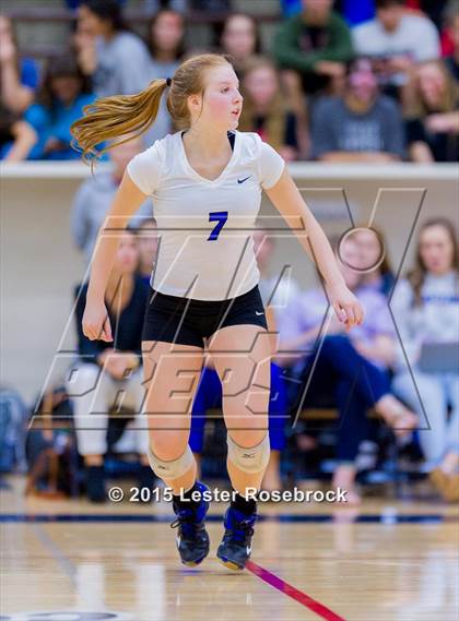 Thumbnail 2 in New Braunfels vs. Churchill (UIL 6A Bi-District Playoffs) photogallery.