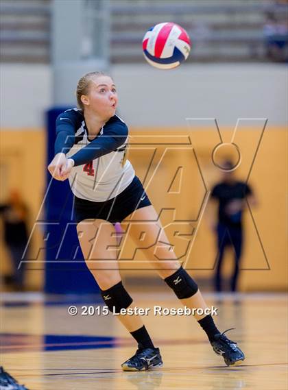 Thumbnail 2 in New Braunfels vs. Churchill (UIL 6A Bi-District Playoffs) photogallery.
