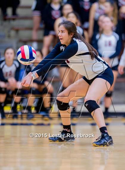 Thumbnail 1 in New Braunfels vs. Churchill (UIL 6A Bi-District Playoffs) photogallery.