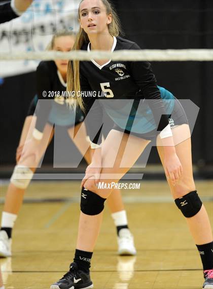 Thumbnail 3 in La Salle @ Aliso Niguel (CIF SS D2 Playoff) photogallery.