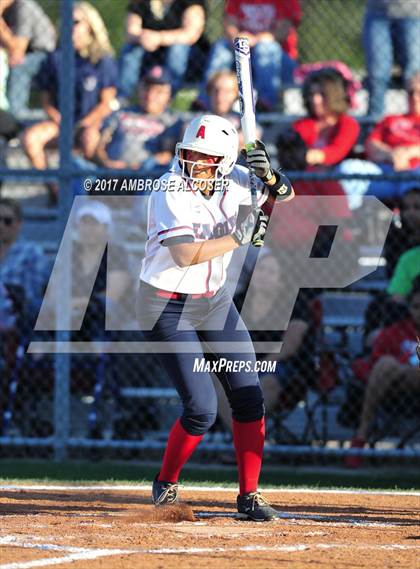 Thumbnail 2 in Atascocita vs. Pasadena Memorial (UIL 6A Quarterfinal) photogallery.