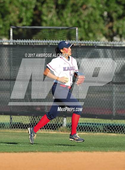 Thumbnail 3 in Atascocita vs. Pasadena Memorial (UIL 6A Quarterfinal) photogallery.