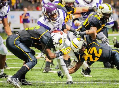 Thumbnail 1 in Mangham vs. Haynesville (LHSAA Class 1A Final) photogallery.