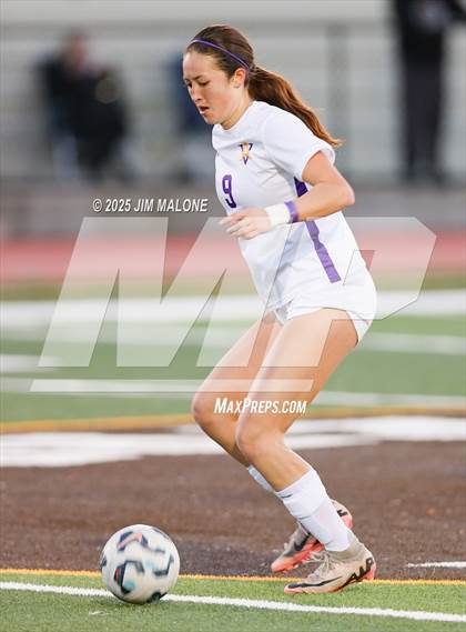 Thumbnail 1 in Amador Valley @ Saint Francis (CIF NorCal D1 SemiFinals) photogallery.