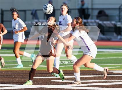 Thumbnail 1 in Amador Valley @ Saint Francis (CIF NorCal D1 SemiFinals) photogallery.