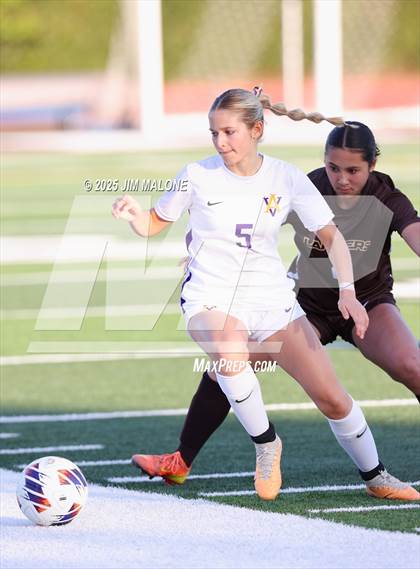 Thumbnail 1 in Amador Valley @ Saint Francis (CIF NorCal D1 SemiFinals) photogallery.