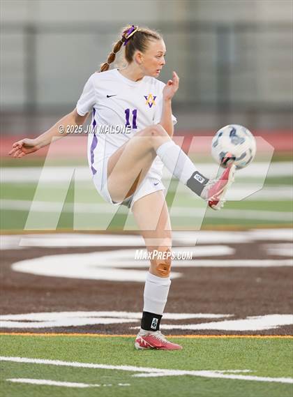 Thumbnail 3 in Amador Valley @ Saint Francis (CIF NorCal D1 SemiFinals) photogallery.