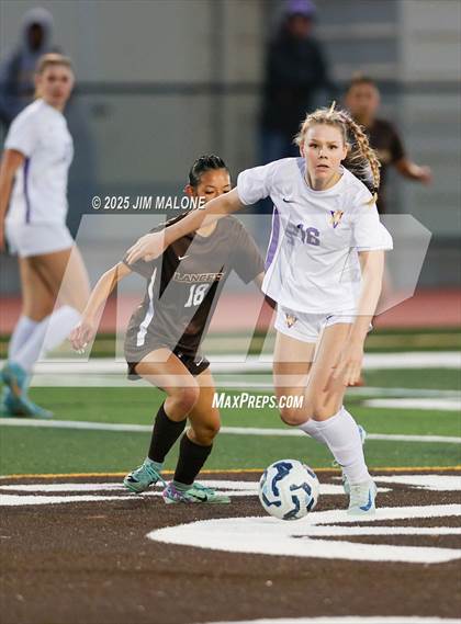 Thumbnail 1 in Amador Valley @ Saint Francis (CIF NorCal D1 SemiFinals) photogallery.