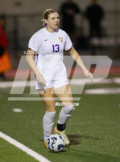 Thumbnail 2 in Amador Valley @ Saint Francis (CIF NorCal D1 SemiFinals) photogallery.