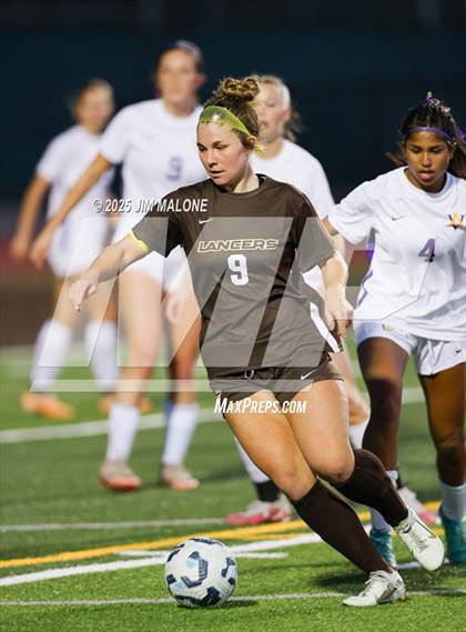 Thumbnail 1 in Amador Valley @ Saint Francis (CIF NorCal D1 SemiFinals) photogallery.