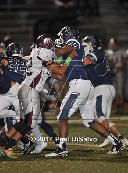 Thumbnail 3 in Valor Christian vs. Horizon (CHSAA 5A 1st Round) photogallery.