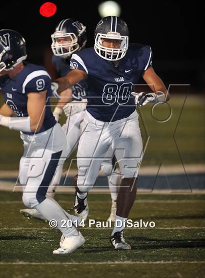 Thumbnail 1 in Valor Christian vs. Horizon (CHSAA 5A 1st Round) photogallery.