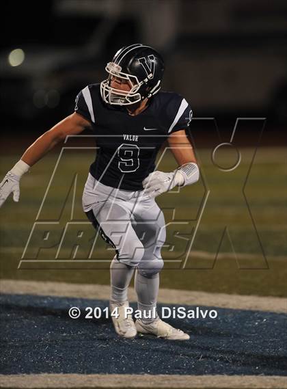 Thumbnail 2 in Valor Christian vs. Horizon (CHSAA 5A 1st Round) photogallery.