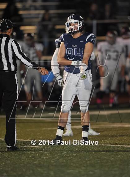 Thumbnail 1 in Valor Christian vs. Horizon (CHSAA 5A 1st Round) photogallery.
