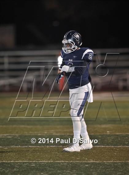 Thumbnail 1 in Valor Christian vs. Horizon (CHSAA 5A 1st Round) photogallery.