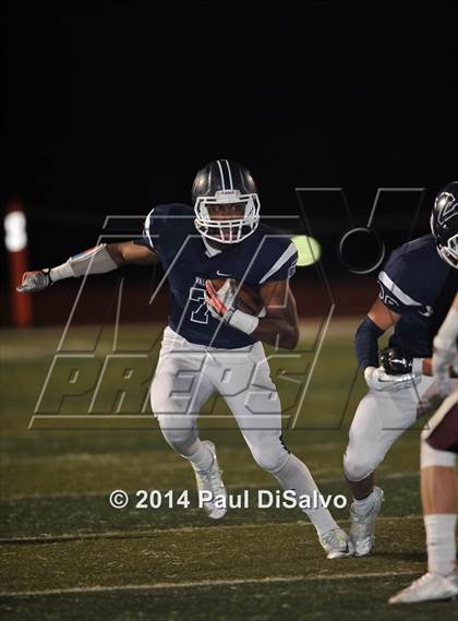 Thumbnail 1 in Valor Christian vs. Horizon (CHSAA 5A 1st Round) photogallery.