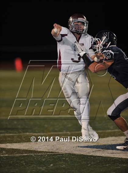 Thumbnail 1 in Valor Christian vs. Horizon (CHSAA 5A 1st Round) photogallery.