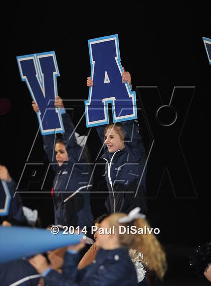 Thumbnail 1 in Valor Christian vs. Horizon (CHSAA 5A 1st Round) photogallery.
