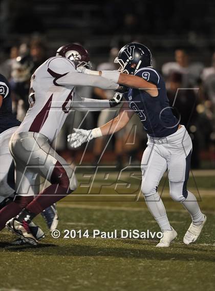 Thumbnail 1 in Valor Christian vs. Horizon (CHSAA 5A 1st Round) photogallery.