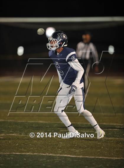 Thumbnail 2 in Valor Christian vs. Horizon (CHSAA 5A 1st Round) photogallery.