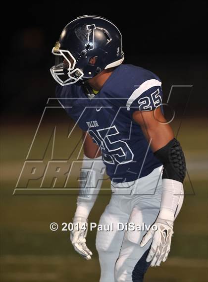 Thumbnail 1 in Valor Christian vs. Horizon (CHSAA 5A 1st Round) photogallery.