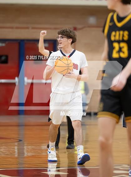 Thumbnail 3 in JV: Saguaro @ Sahuaro photogallery.