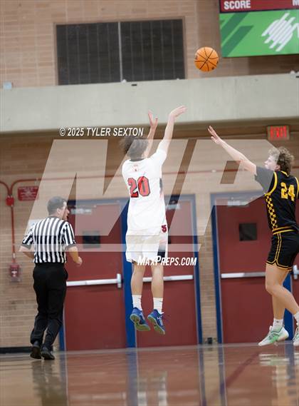 Thumbnail 3 in JV: Saguaro @ Sahuaro photogallery.