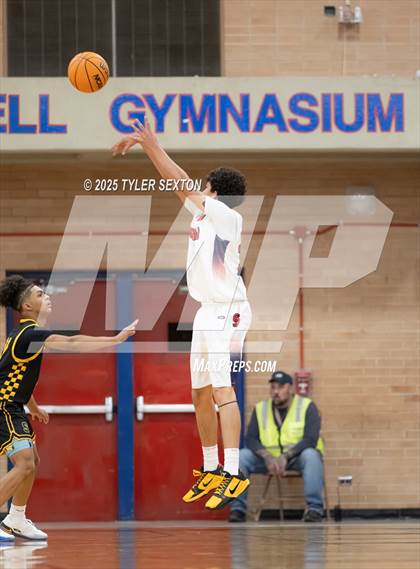 Thumbnail 1 in JV: Saguaro @ Sahuaro photogallery.