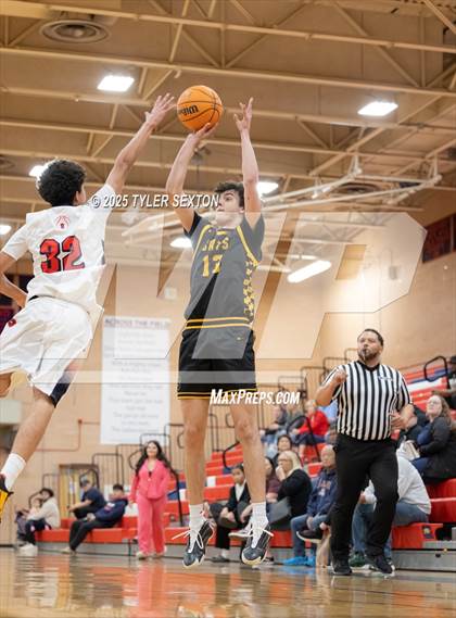 Thumbnail 3 in JV: Saguaro @ Sahuaro photogallery.