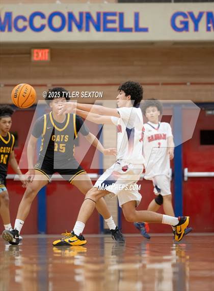 Thumbnail 3 in JV: Saguaro @ Sahuaro photogallery.