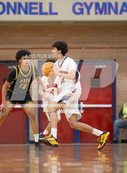 Thumbnail 1 in JV: Saguaro @ Sahuaro photogallery.