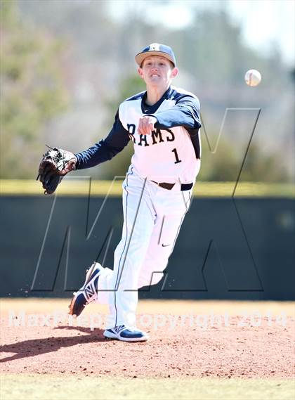 Thumbnail 2 in Huntsville vs. Roberson (National High School Invitational) photogallery.