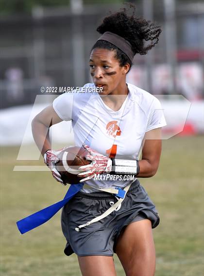 Thumbnail 1 in JV: Boone @ East River photogallery.