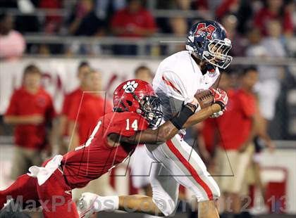 Thumbnail 1 in Boyd vs Horn photogallery.