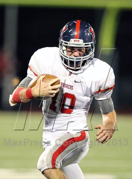 Thumbnail 2 in Boyd vs Horn photogallery.