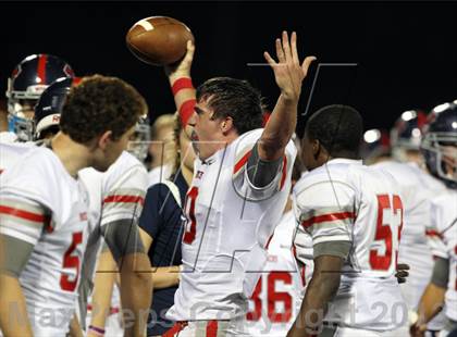 Thumbnail 3 in Boyd vs Horn photogallery.