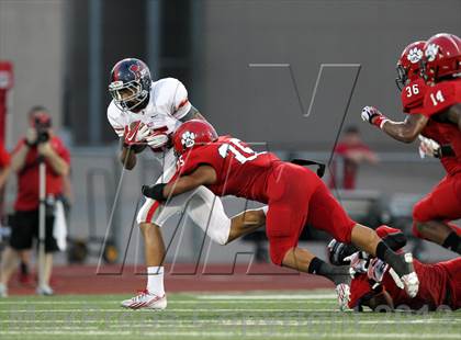 Thumbnail 3 in Boyd vs Horn photogallery.