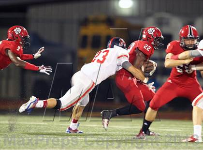 Thumbnail 3 in Boyd vs Horn photogallery.