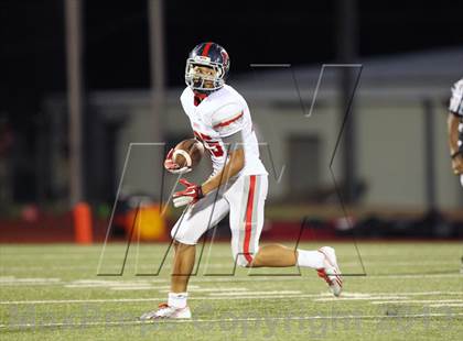 Thumbnail 2 in Boyd vs Horn photogallery.
